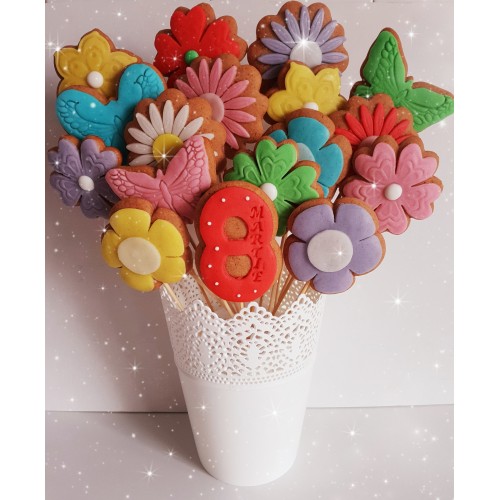 Buchet de flori din turta dulce 8 Martie