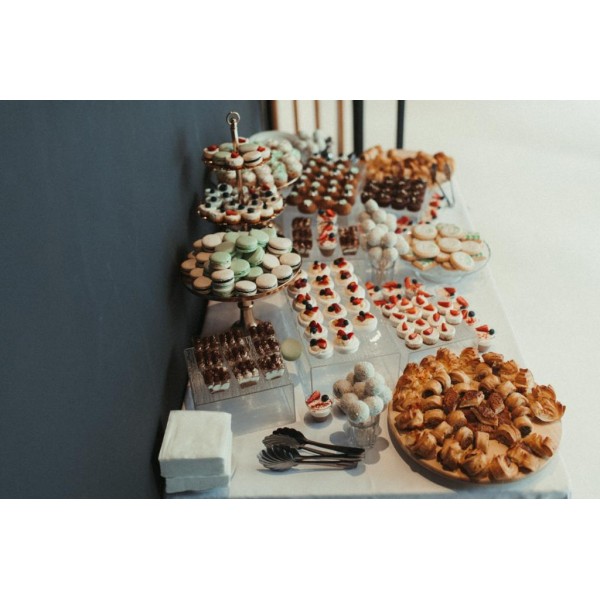 Candy bar  80 persoane